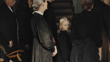 SoundOfFalling_HannaHeckt_roleAlma_directedbyMaschaSchilinski_officialfilmstill_copyrightFabianGamper_StudioZentral